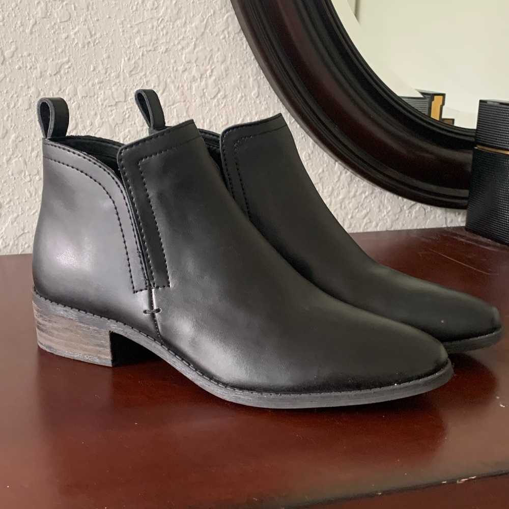 Dolce Vita Leather Booties